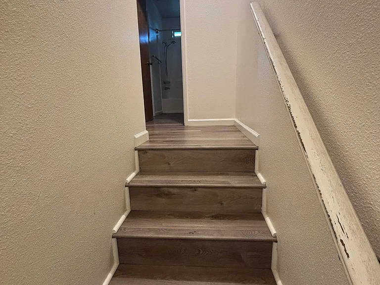 410 Pine St #1 — Photo 8