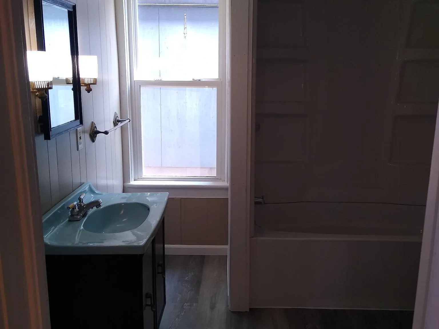 2 bed, 800 sqft, $1,100 — Photo 3