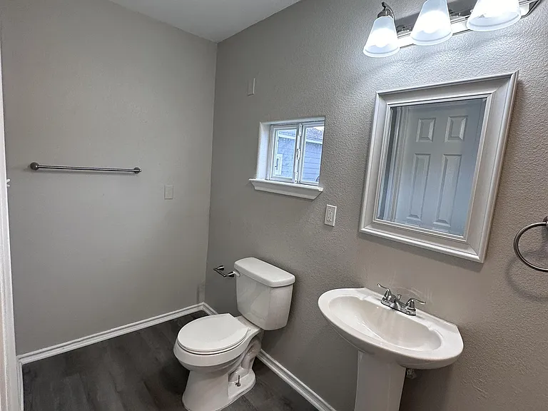 1603 Caldwell St — Photo 31