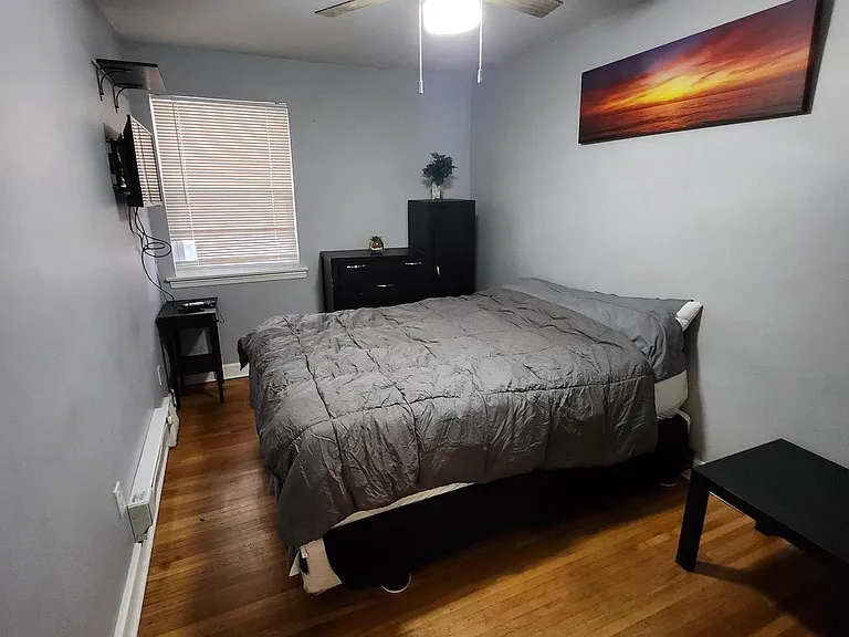 5819 Bustleton Ave — Photo 12