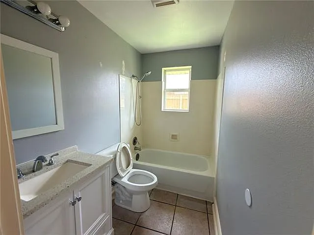 2400 Artillery Dr — Photo 10