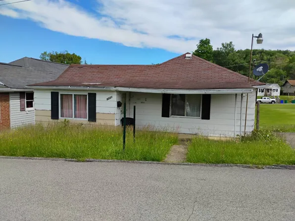 8221 Plainwood Ave, Stonewood, WV 26301