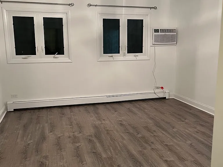 816 W Saint James St #2SW — Photo 8