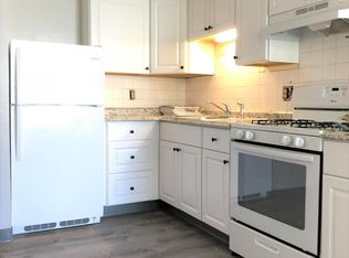 211 W Squantum St APT 7, Quincy, MA 02171