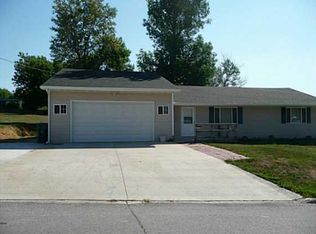 115 N Kossuth St, Osceola, IA 50213