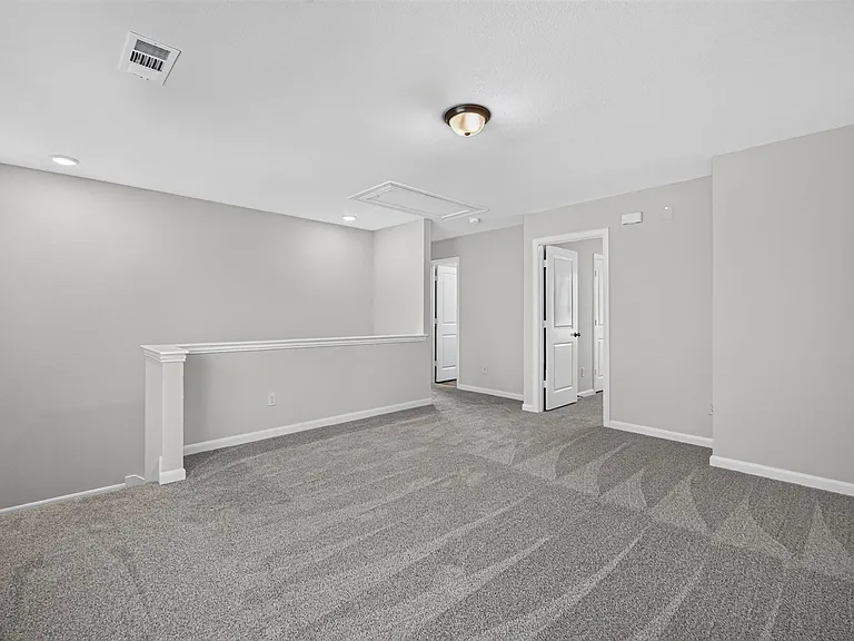 1421 Marcella Ln — Photo 16