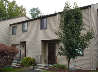 4 Downing Pl UNIT E, Poughkeepsie, NY 12603