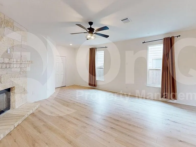 14220 James Buchanan St — Photo 9