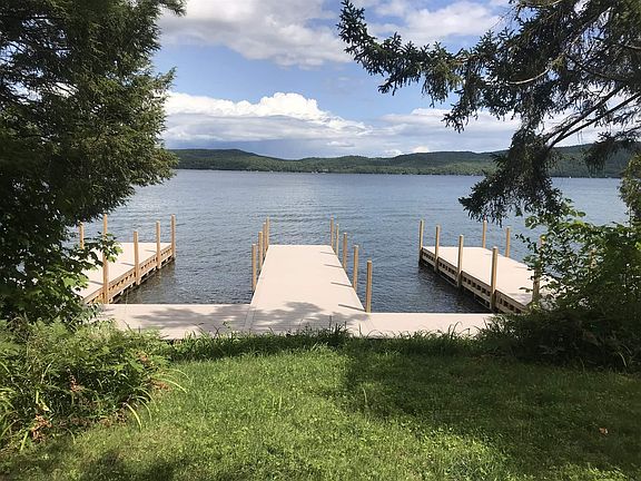 4th image of 23-29 Abanakis Dr