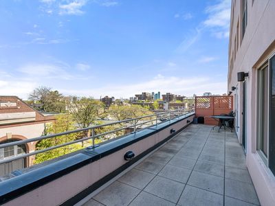 20 Webster St APT 505, Brookline, MA, 02446
