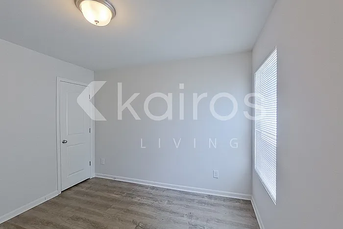 1699 Amberlight Cir — Photo 10