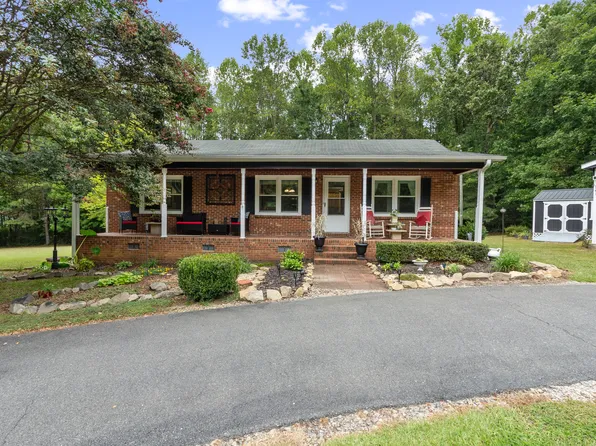 13808 Labaron Dr, Willow Spring, NC 27592