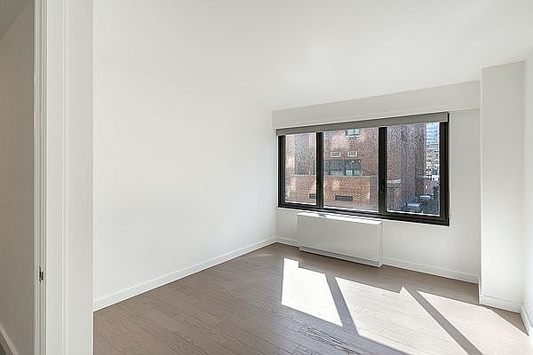 1st image of 220 E 72nd St #8E2