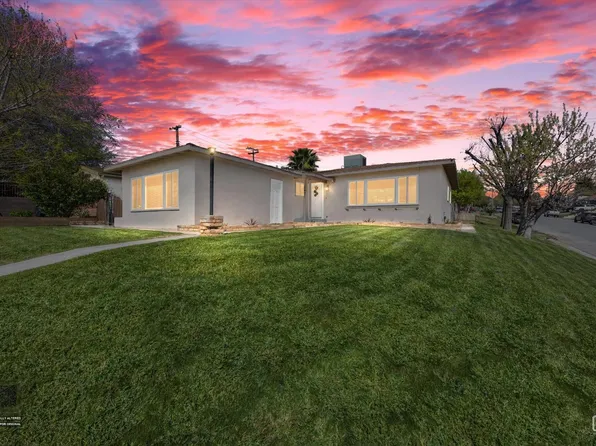 2401 Kenwood Rd, Bakersfield, CA 93306