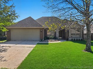 4526 E 141st Pl S, Bixby, OK 74008