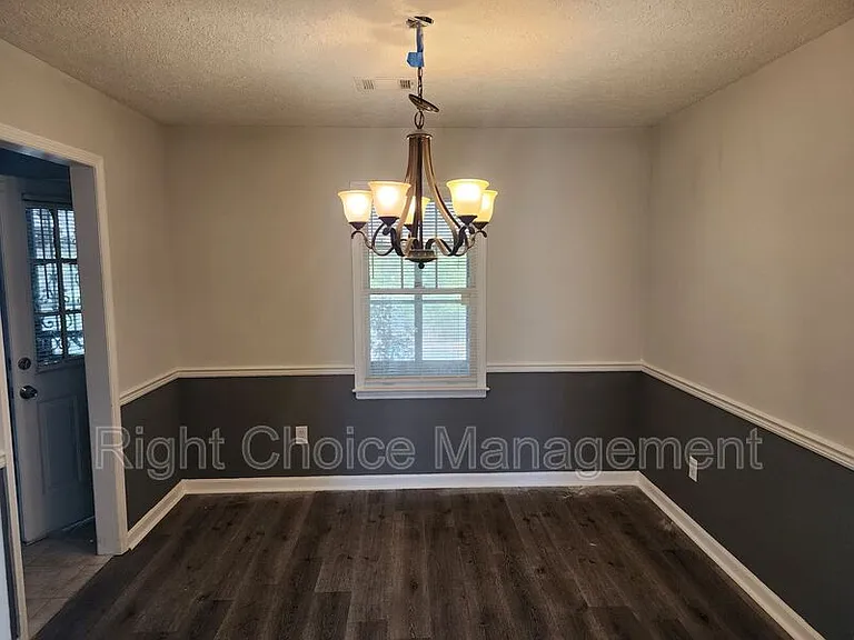 6219 Browning Dr — Photo 8