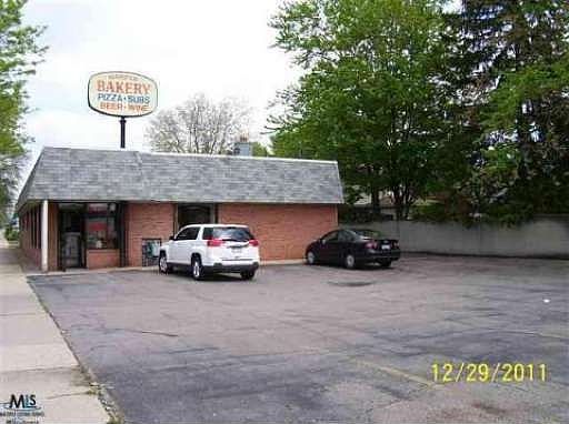 1st image of 25600 Harper Ave
