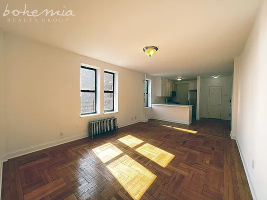 Rented by Bohemia Realty Group | media 5