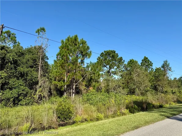 4700 E C Hill Rd, Avon Park, FL 33825