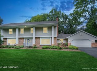 5N452 Fence Rail Ct, Saint Charles, IL 60175