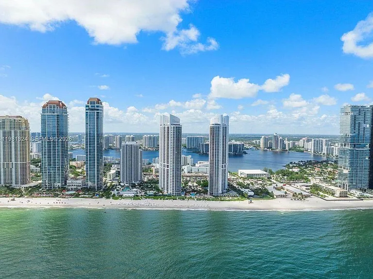 18101 Collins Ave #401 — Photo 37