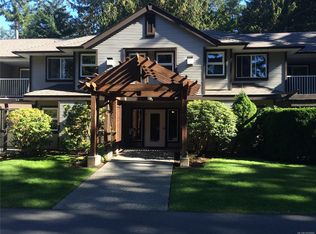 440 Schley Pl #201, Qualicum Beach, BC