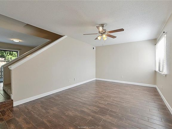 5th image of 4515 Carter Creek Pkwy APT 5