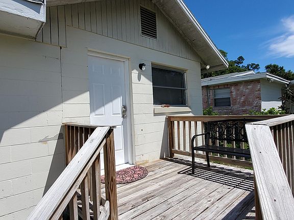 5th image of 581 FREMONT Avenue