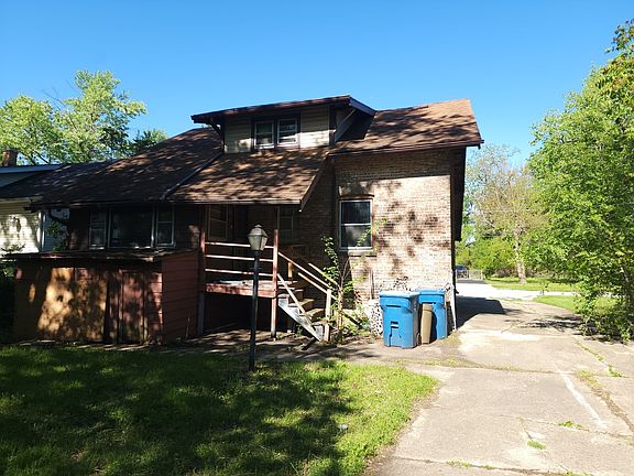 5th image of 14961 Perry Ave
