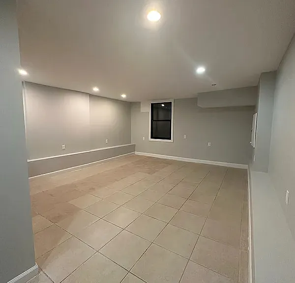 234 E 32nd St #1A — Photo 18