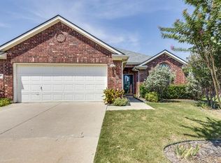 313 Millford Rd, Roanoke, TX 76262