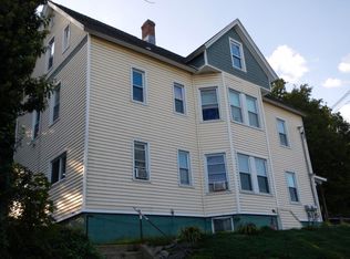 9 Mohawk Ave, Derby, CT 06418