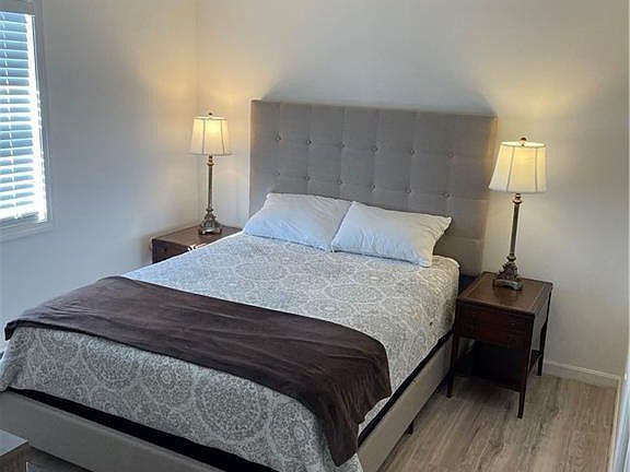 5th image of 70 Weaver Rd