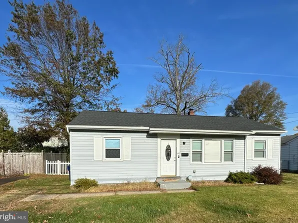 110 Cedar Ave, Somerdale, NJ 08083