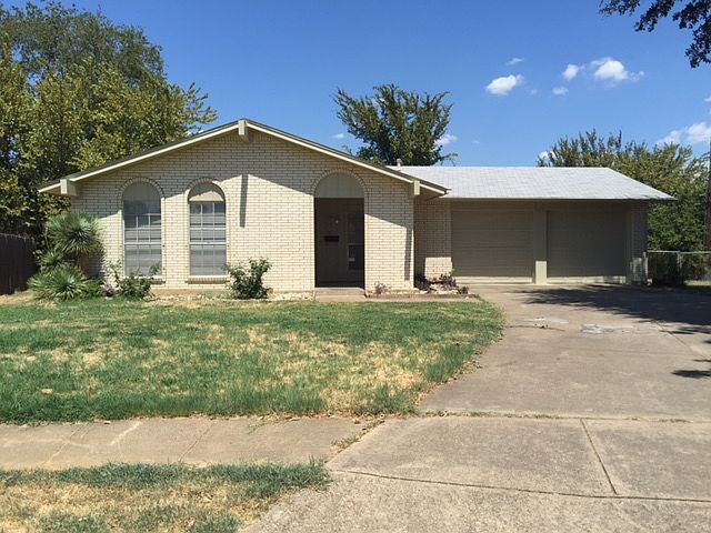 1st image of 1903 Meadow Lark Ln