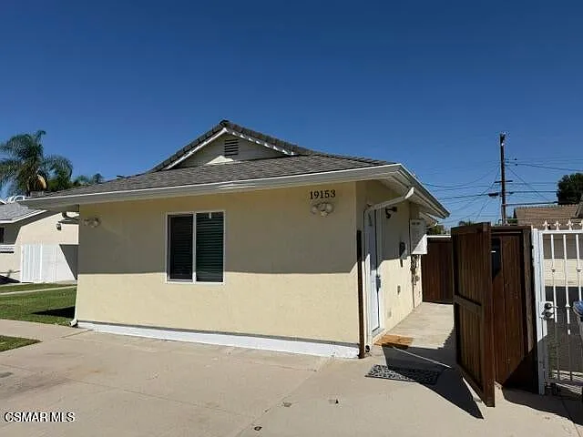 Studio, 333 sqft, $1,675 — Photo 2