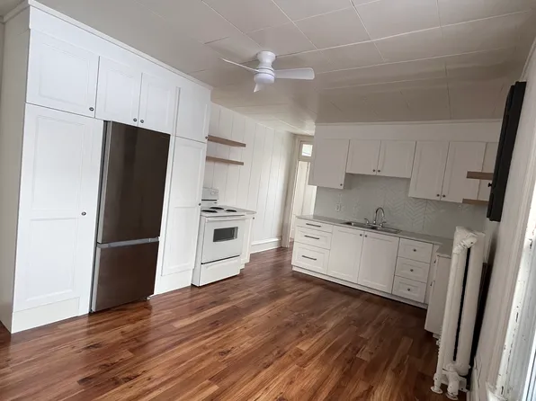 (undisclosed Address), New Tecumseth, ON L9R 1J4