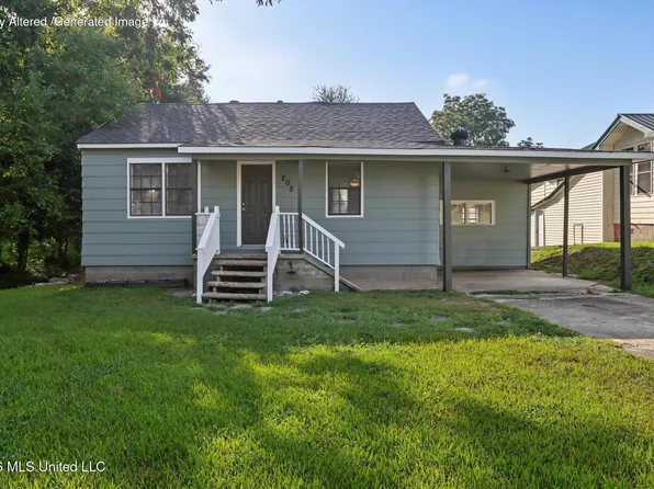 205 S 2nd St, Lumberton, MS 39455