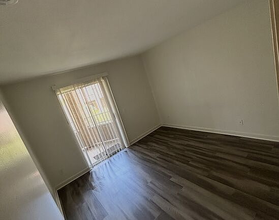 5th image of 2505 San Gabriel Way Unit 203
