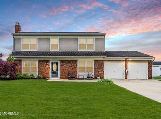 1062 Kilkormic Street, Toms River, NJ 08753