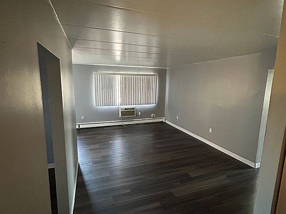 5th image of 719 Belmont Blvd APT 305