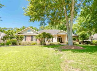 12 Longleaf Cir, Fairhope, AL 36532