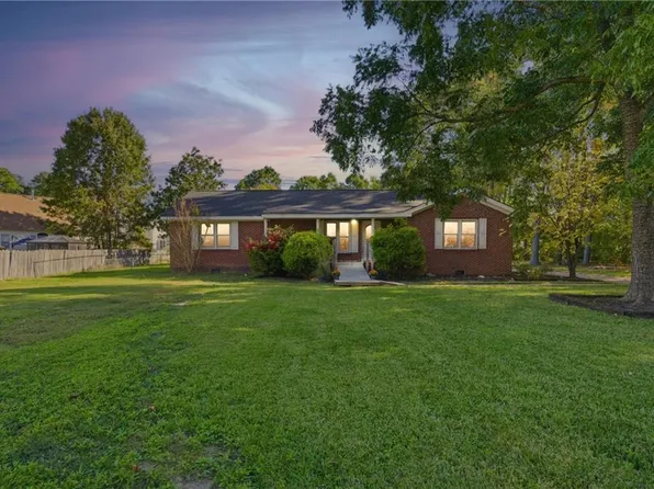 4601 Peek Trl, Chesapeake, VA 23321