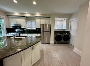 118 Ash St, Waltham, MA 02453