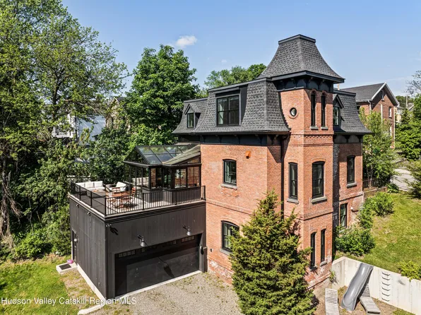 33 Davis Street, Beacon, NY 12508