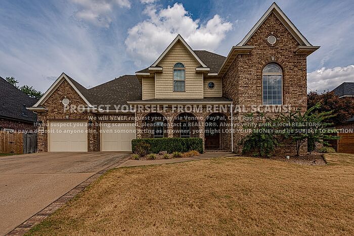 1st image of 4003 NE Cadbury Ave