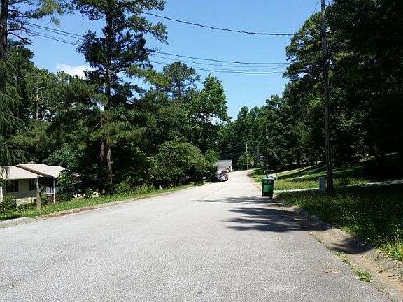 5th image of 3157 Taffy Ln