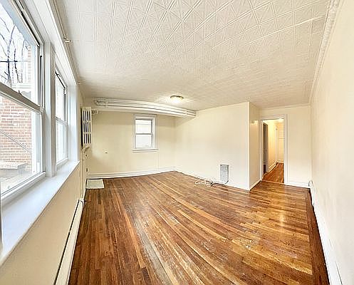 1st image of 1837 E 29th St #3