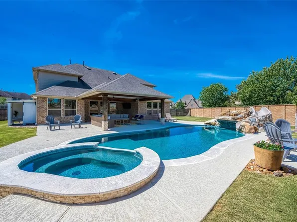 9911 Hubble Drive, Rosharon, TX 77583