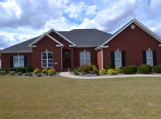 58 Julie Ann Dr, Muscle Shoals, AL 35661